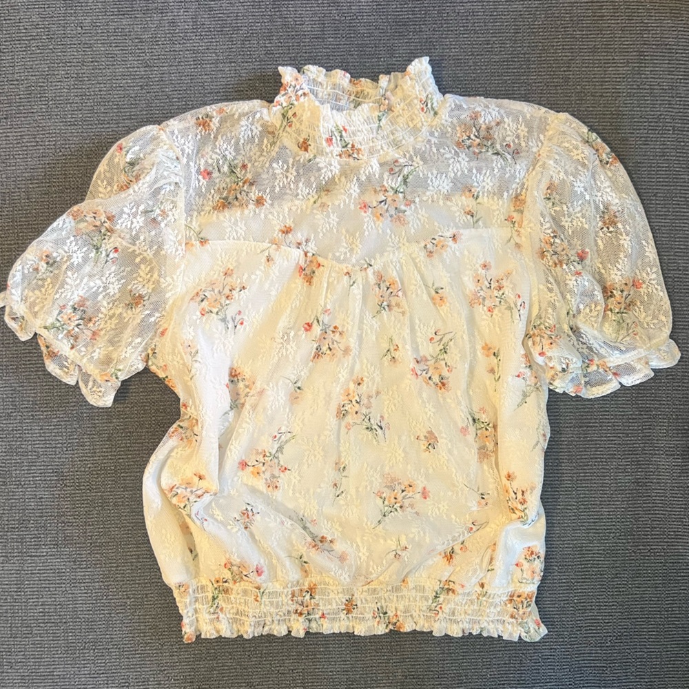 Eyeshadow Floral Sheer Top w/Lined Bodice - Picture 2 of 4